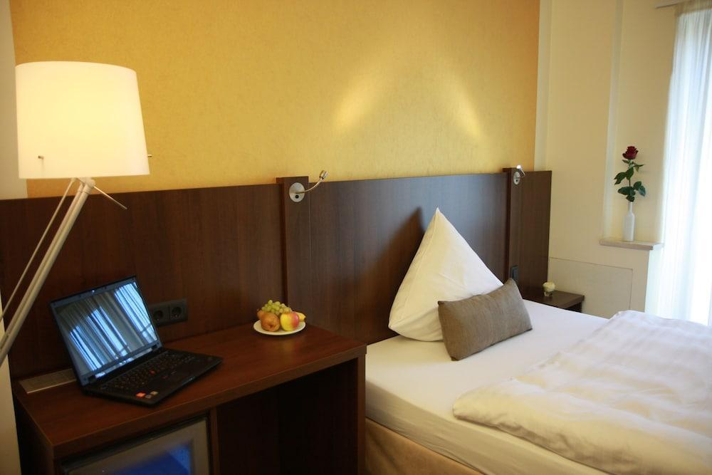 Hotel Deutsche Eiche München Ngoại thất bức ảnh